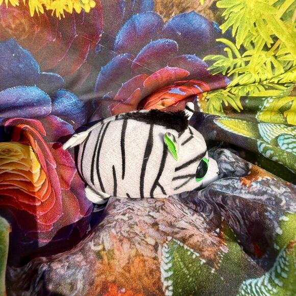 Mini TY Beanie Boo Zilla™ Plush - Miniature Stuffed Animal Toy 3-4" Collectible - Picture 2 of 4